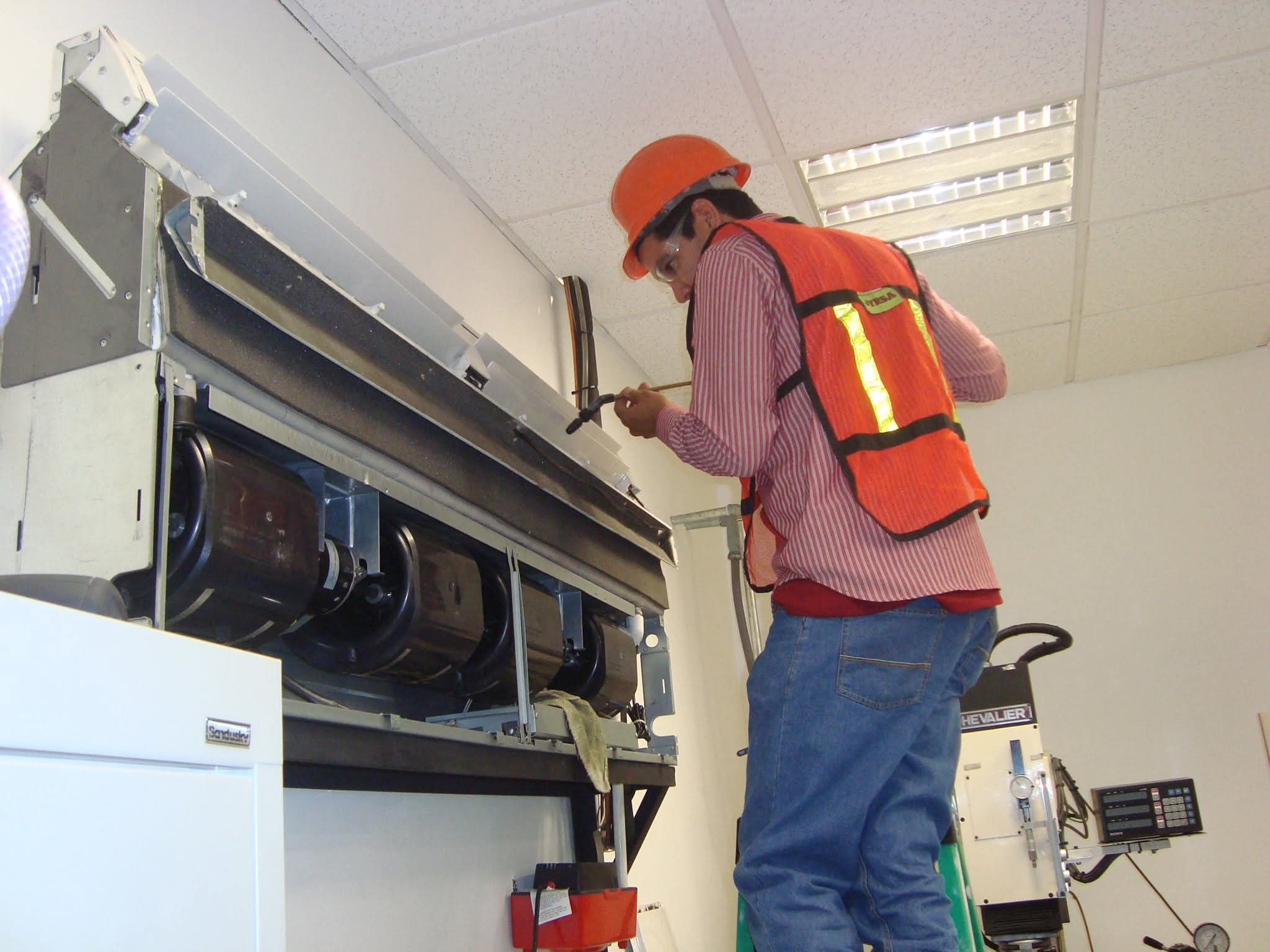 Reparación especializada interior